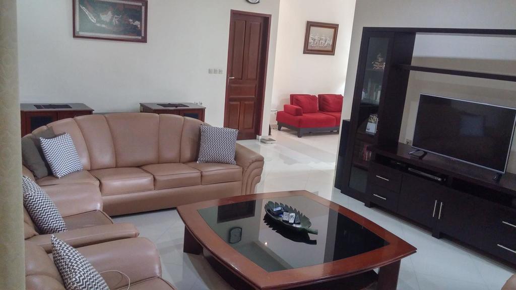 Villa Rumah Ibu Dago Bandung Kültér fotó