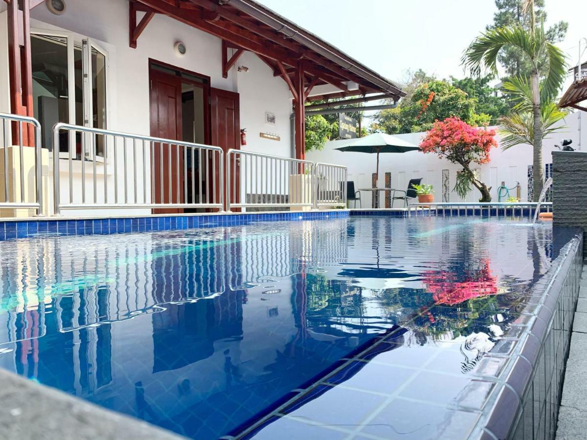 Villa Rumah Ibu Dago Bandung Kültér fotó