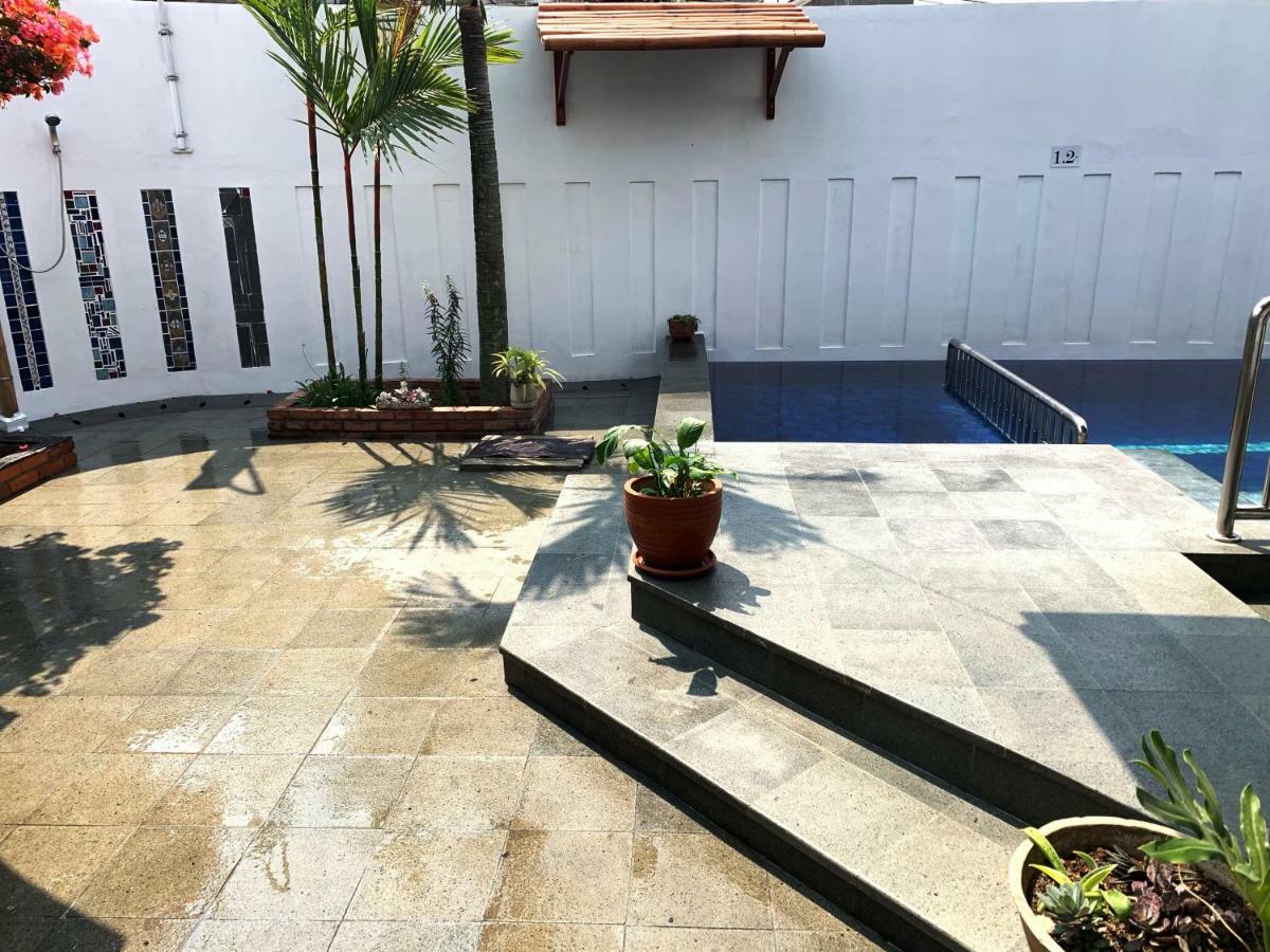 Villa Rumah Ibu Dago Bandung Kültér fotó