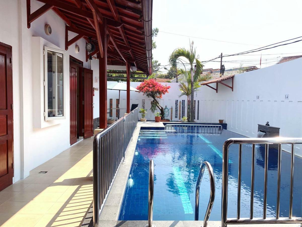 Villa Rumah Ibu Dago Bandung Kültér fotó
